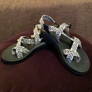 Chaco river sandals with toe loop